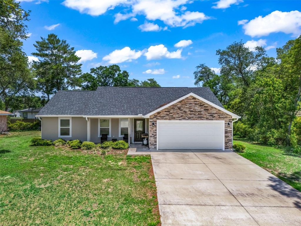 Photo of 13645 SW 39th Court, Ocala, FL 34473 (MLS # G5113037)