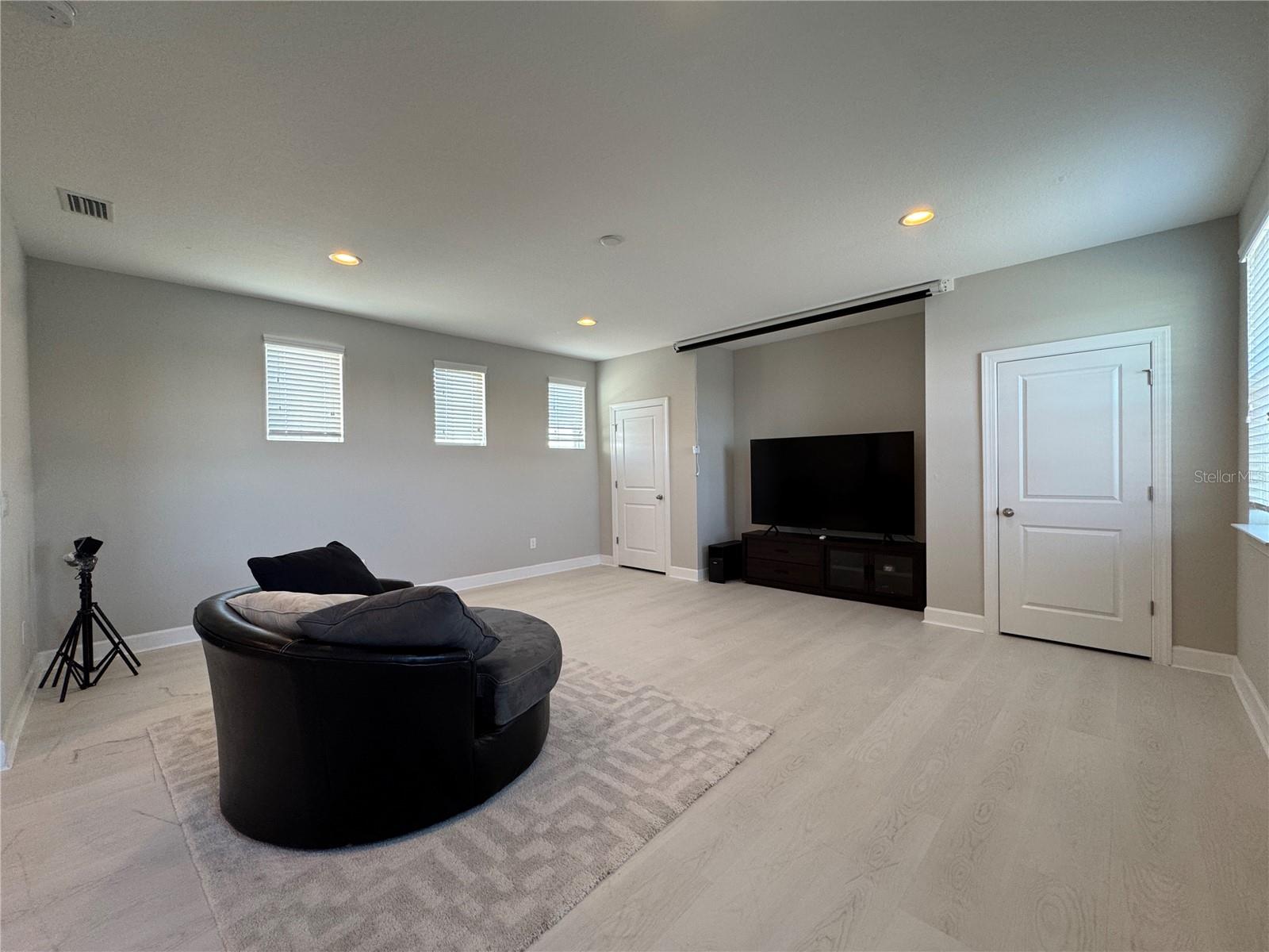 EPPERSON RANCH SOUTH PH 1 - Residential