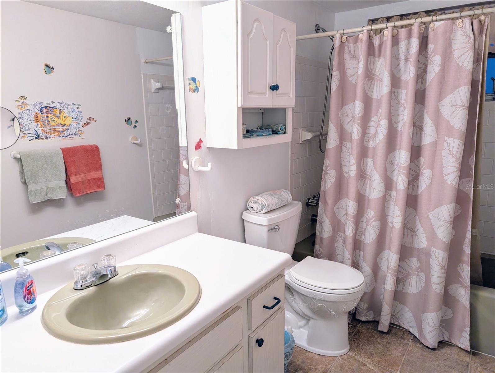 THE THIRD BAYSHORE - Residential