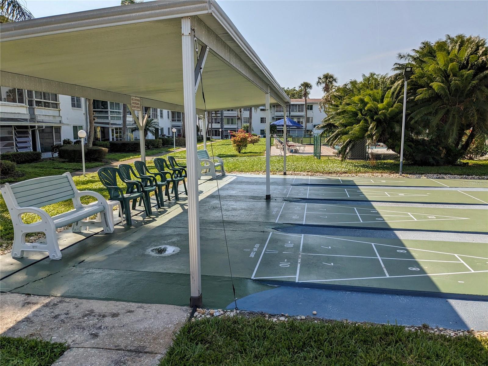 THE THIRD BAYSHORE - Residential