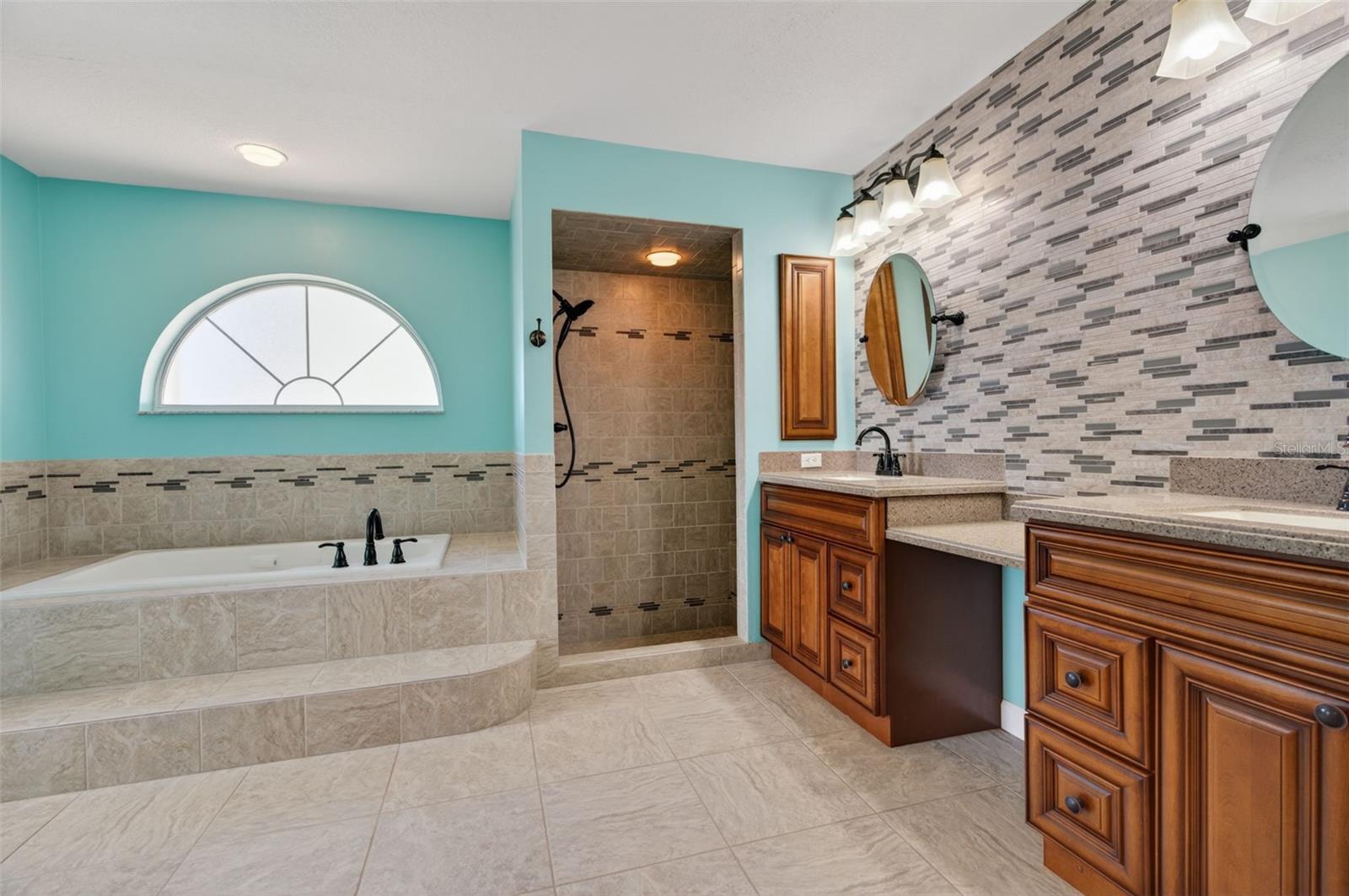 CLEARVIEW ESTATES - Residential