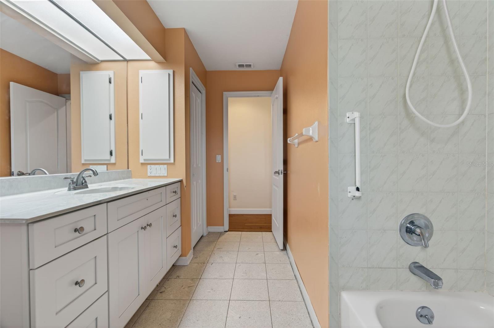 CLEARVIEW ESTATES - Residential