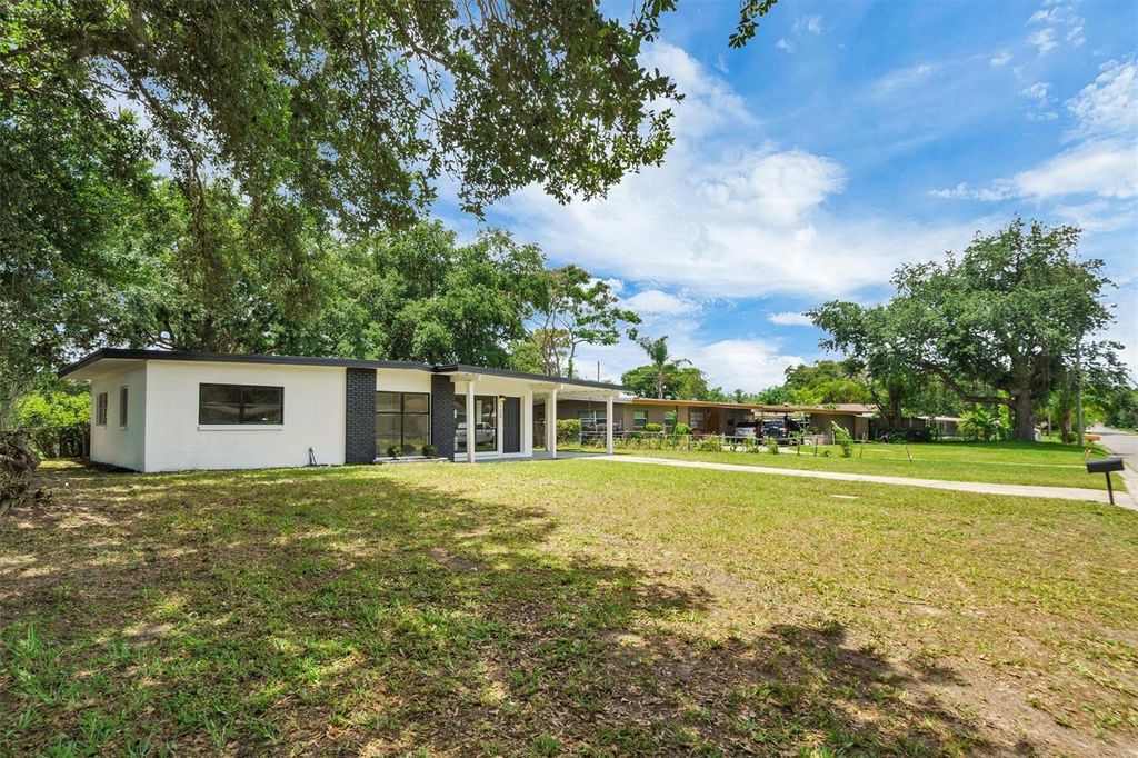 Photo of 120 Wilmer Avenue, Orlando, FL 32811 (MLS # O6414439)