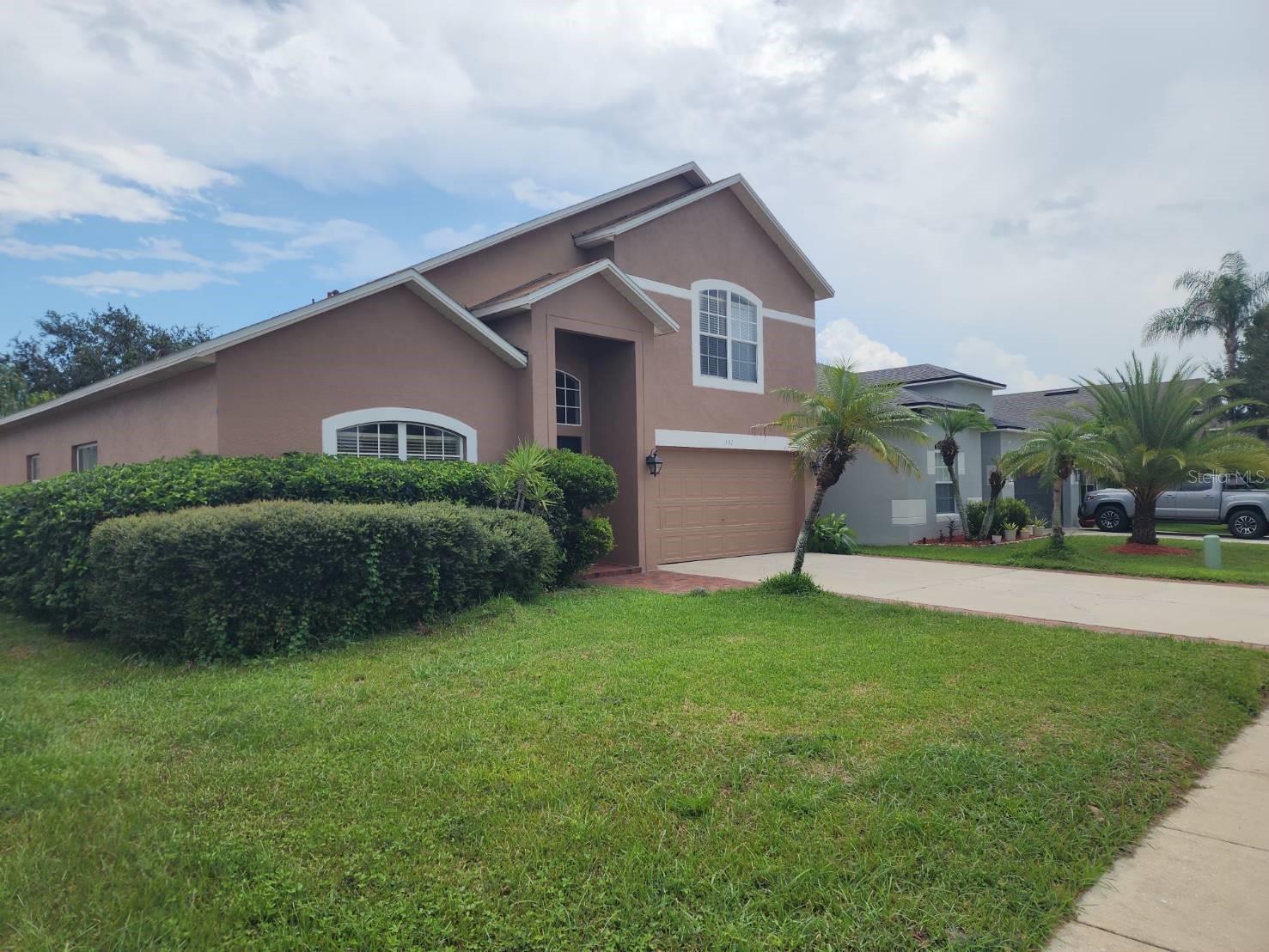 302 CLYDESDALE CIRCLE