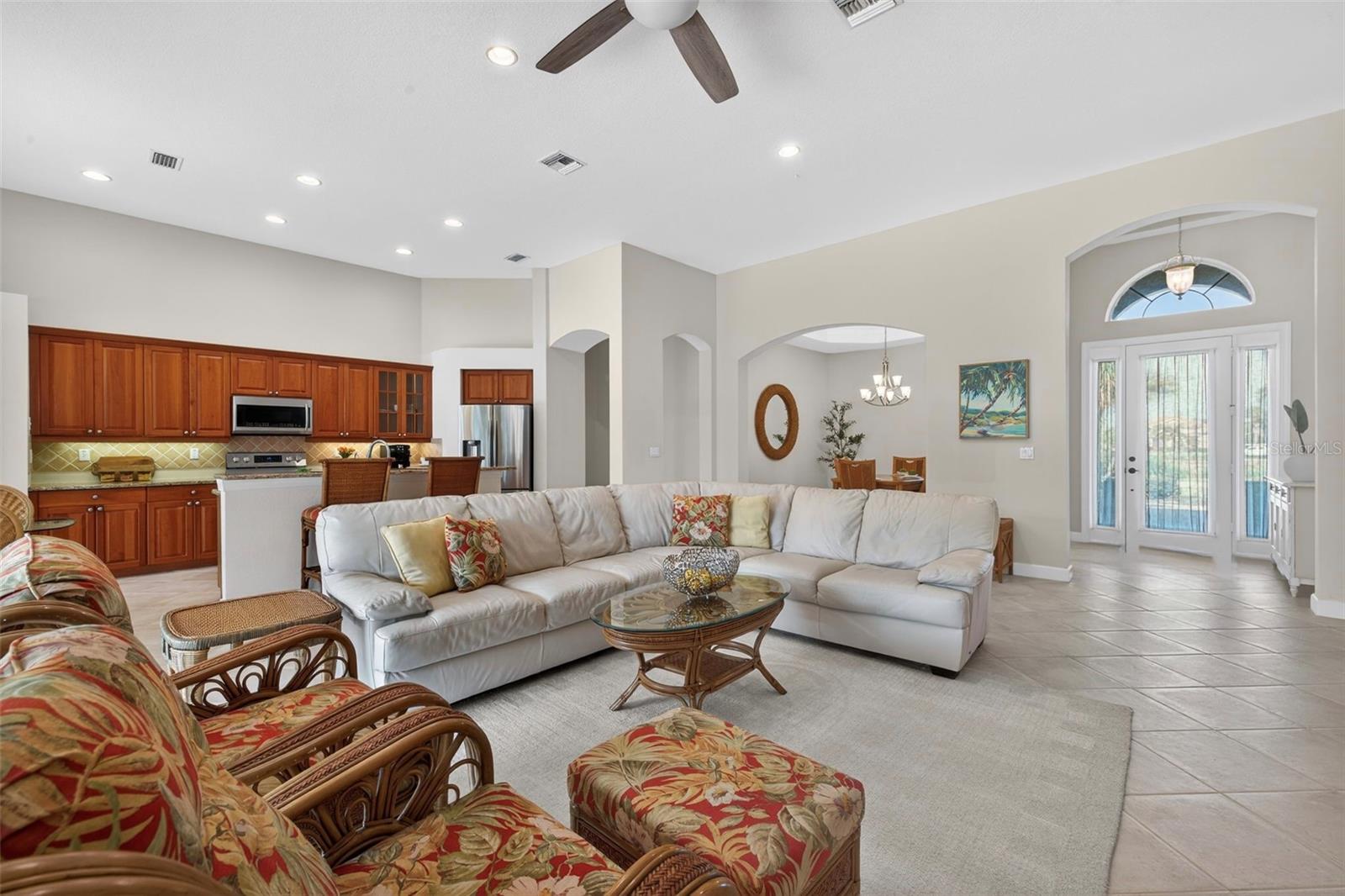 MYAKKA POINTE AT RIVERWOOD - Residential