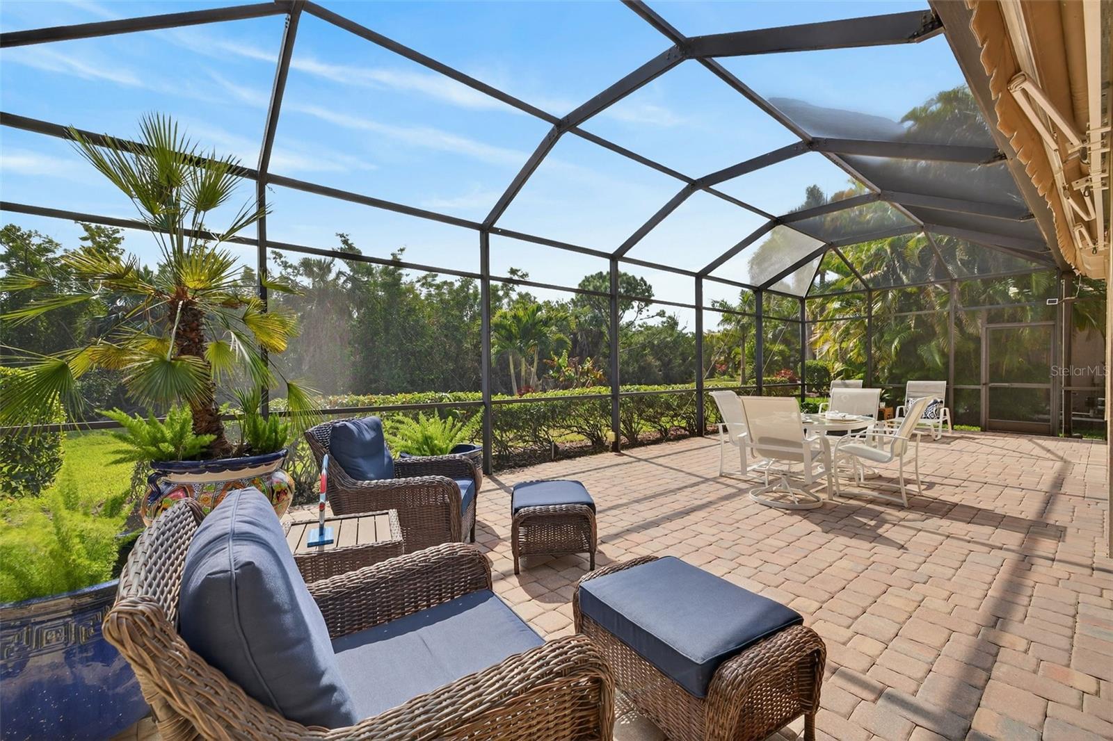 MYAKKA POINTE AT RIVERWOOD - Residential