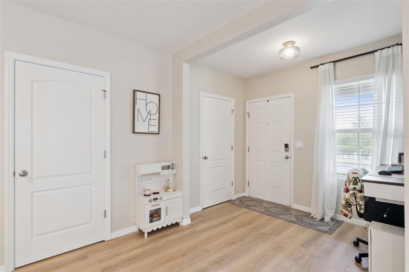 1172 SILVERBELL TRAIL