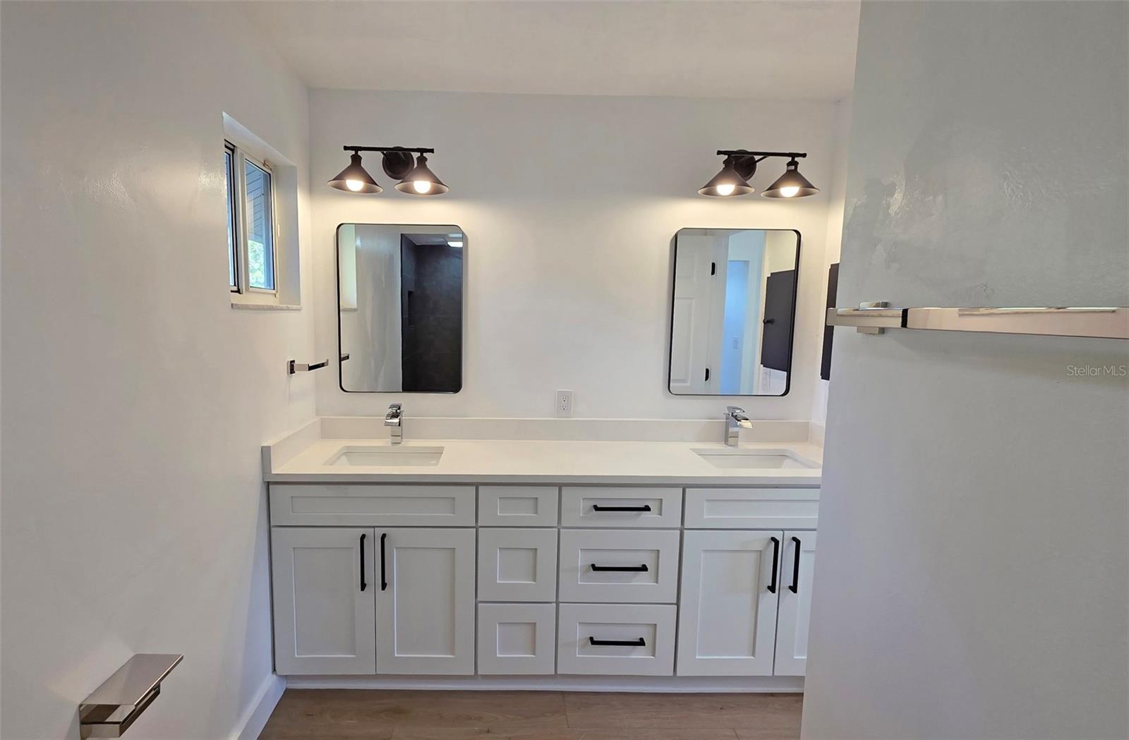 PHILLIPPI HI - Residential