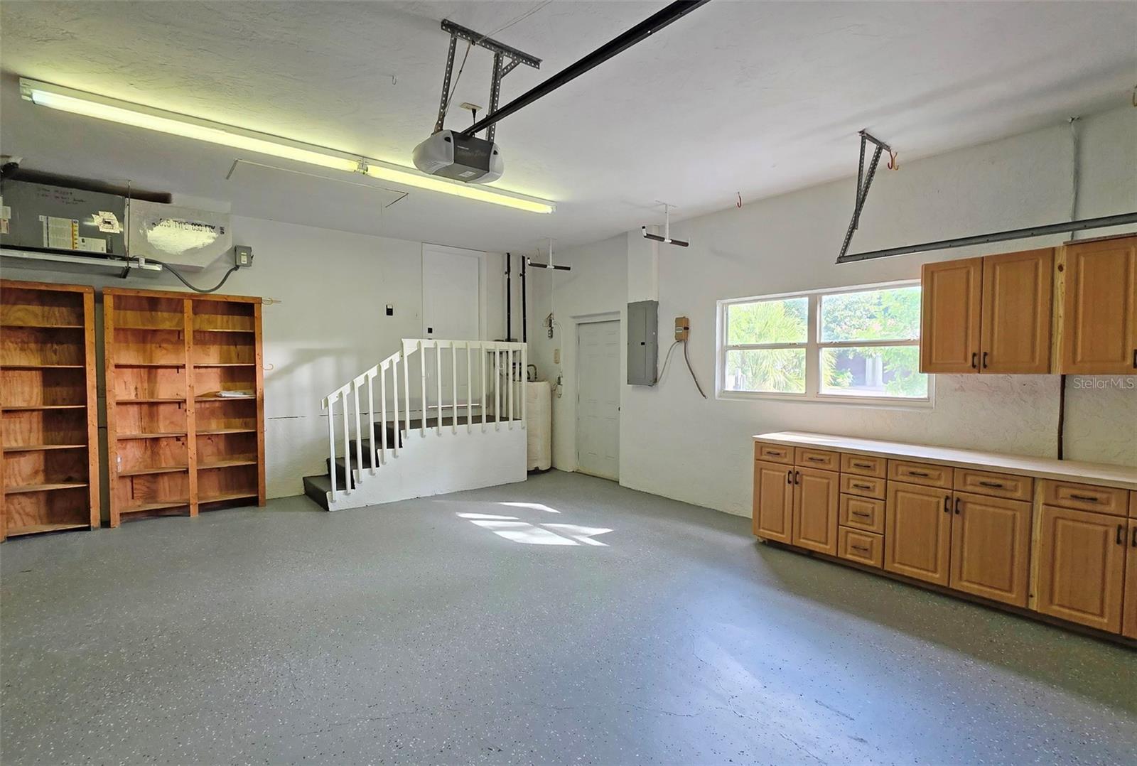 PHILLIPPI HI - Residential