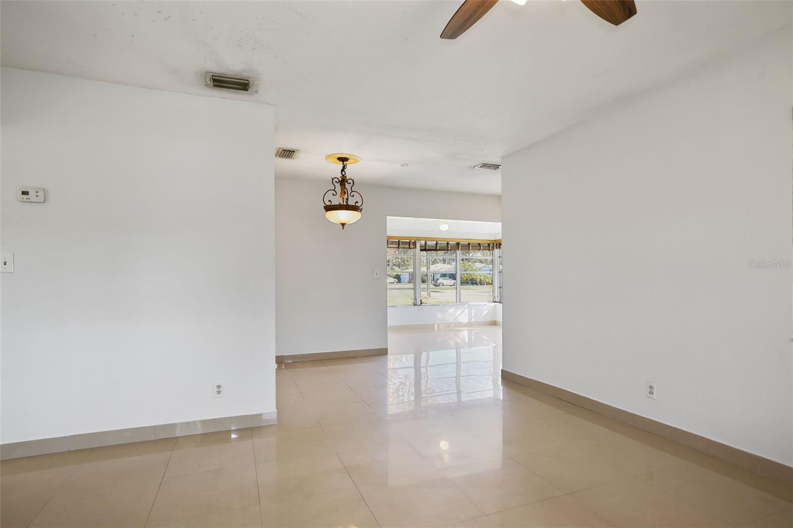 GOLDEN CREST - Residential Lease