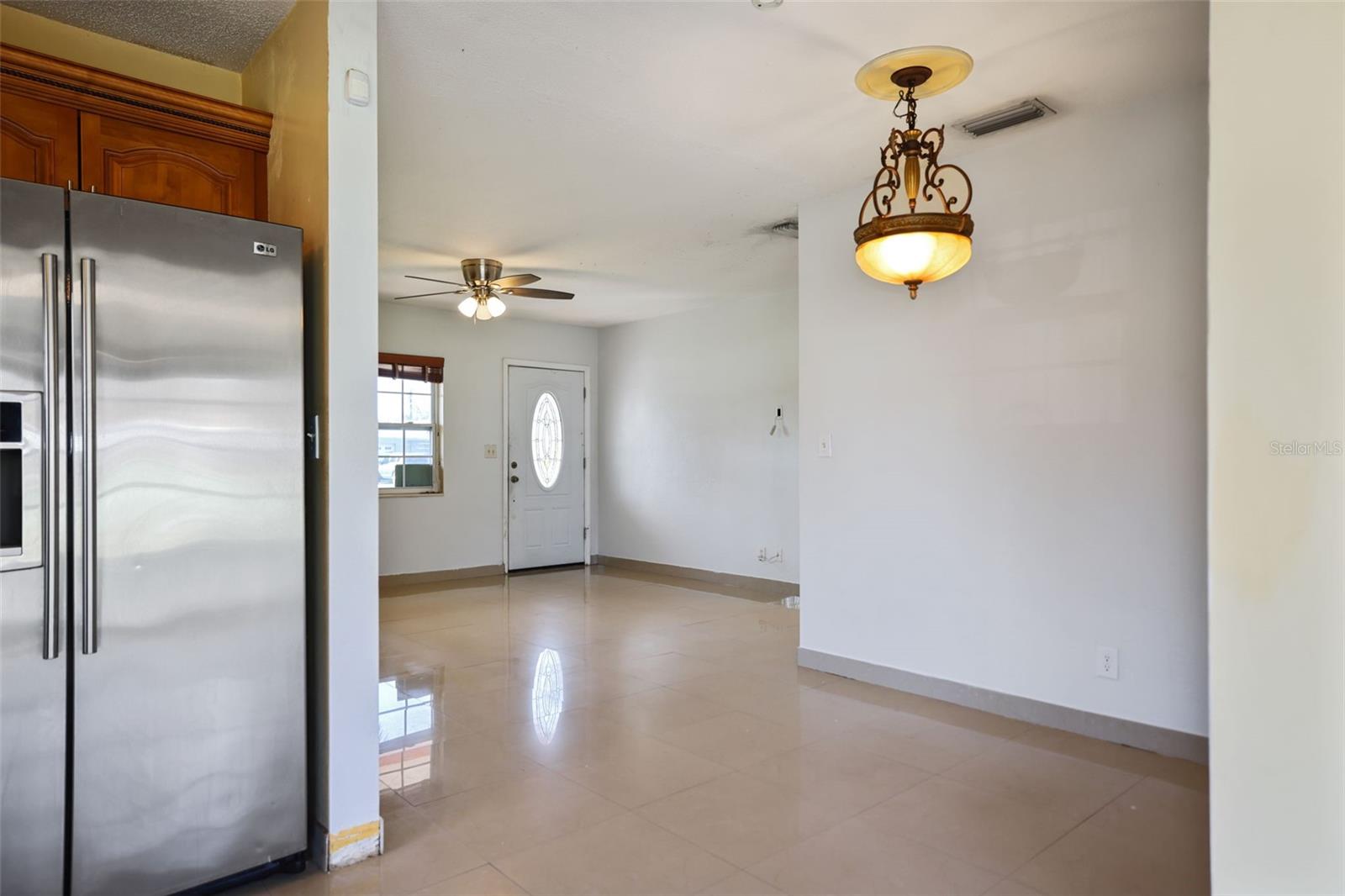 GOLDEN CREST - Residential Lease