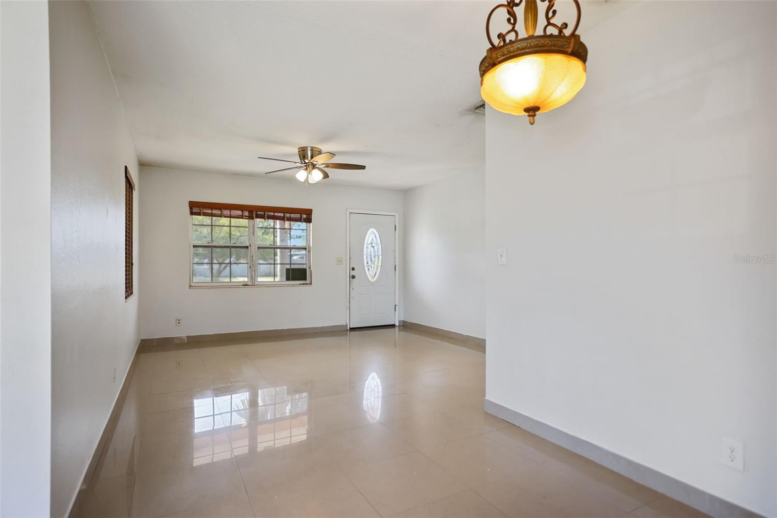 GOLDEN CREST - Residential Lease