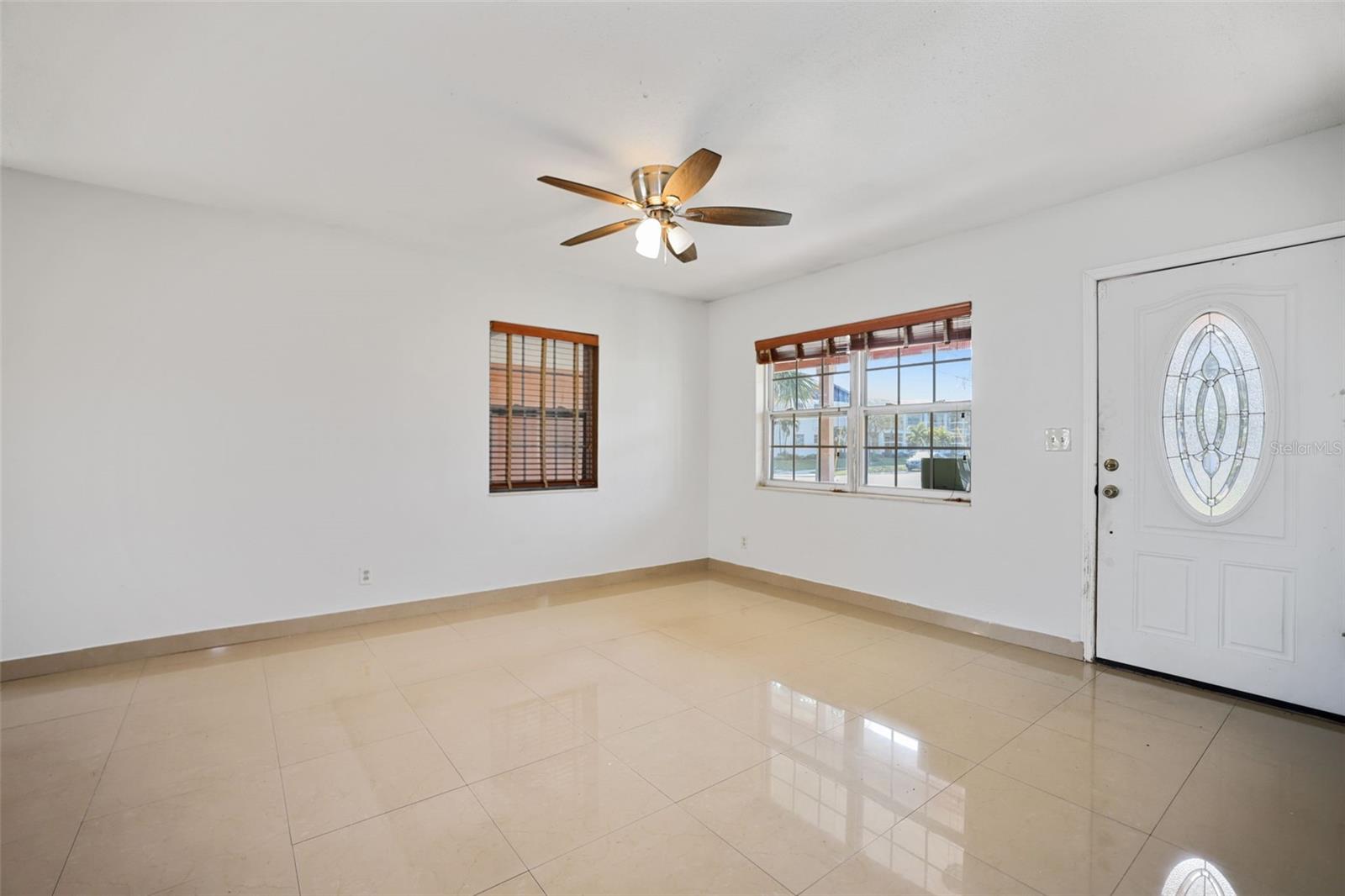 GOLDEN CREST - Residential Lease