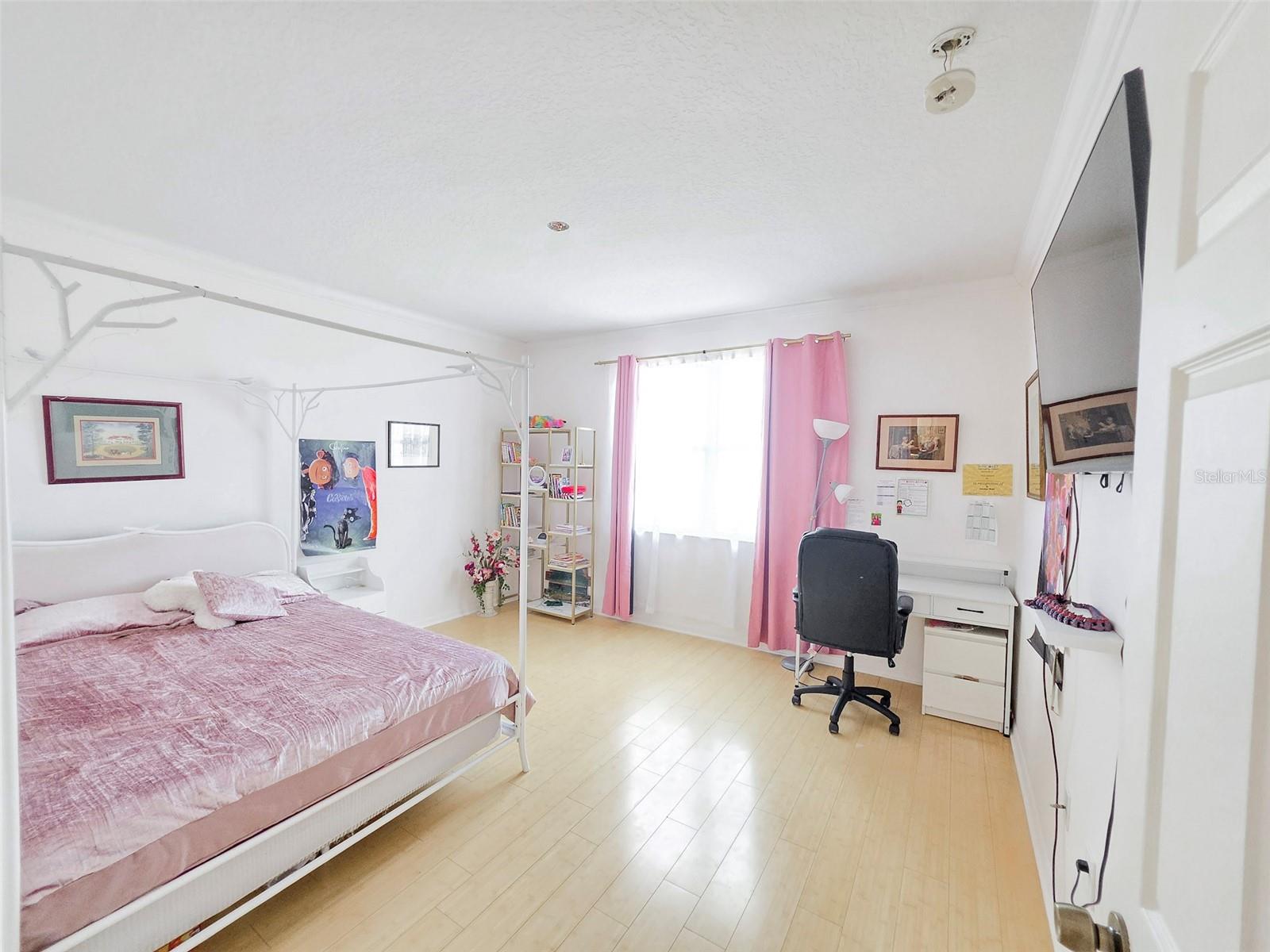 PINE GROVE SEC 24 - Residential