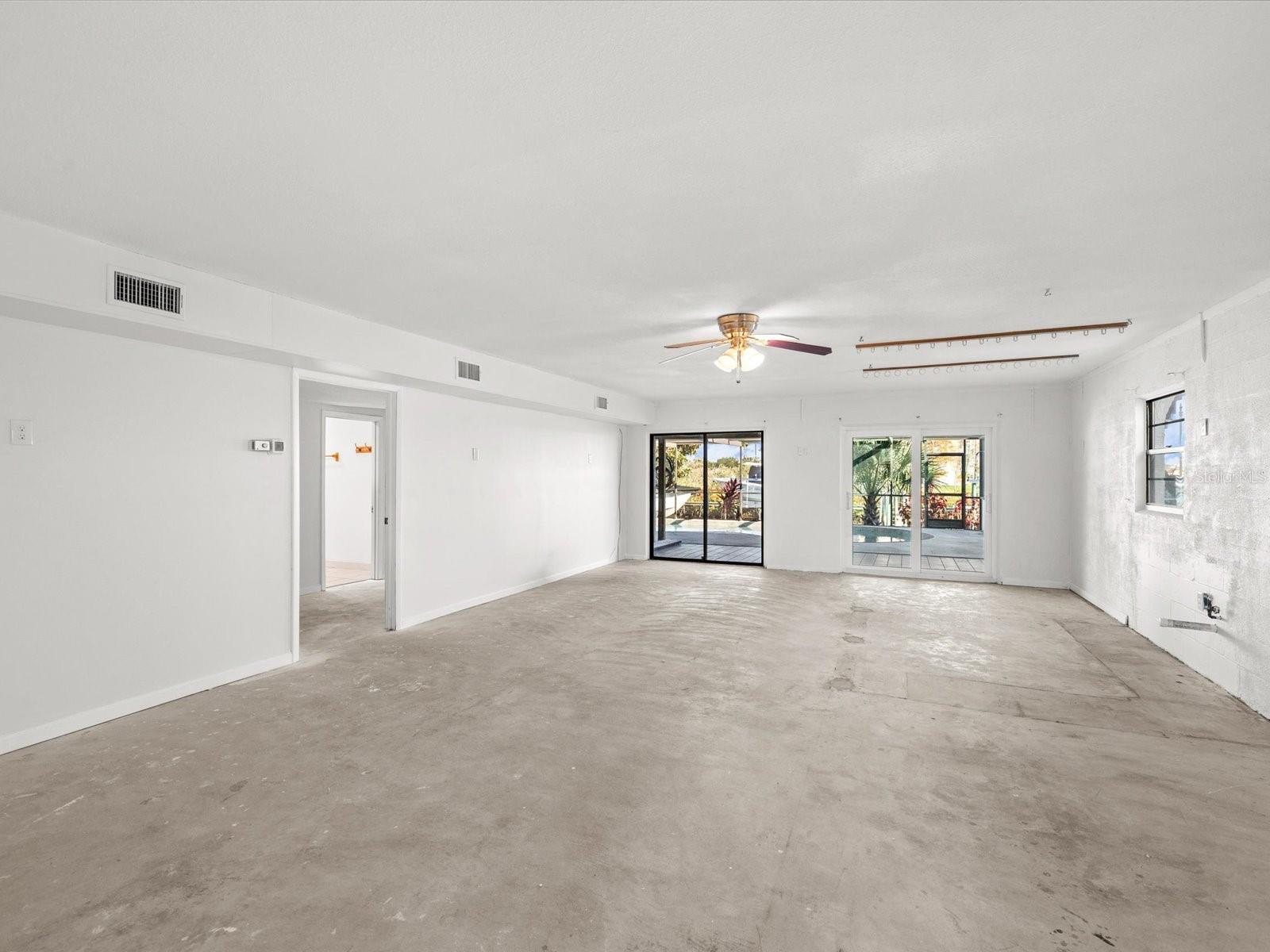 GULF HARBORS SEA FOREST - Residential