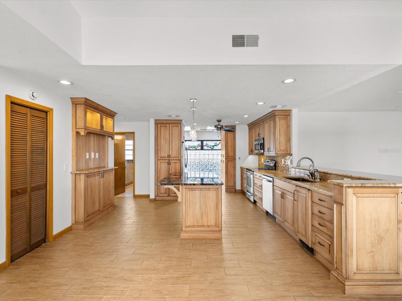 GULF HARBORS SEA FOREST - Residential