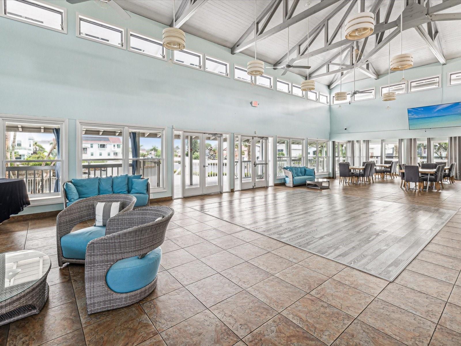 GULF HARBORS SEA FOREST - Residential