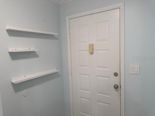 431 AIRPORT AVENUE E 204