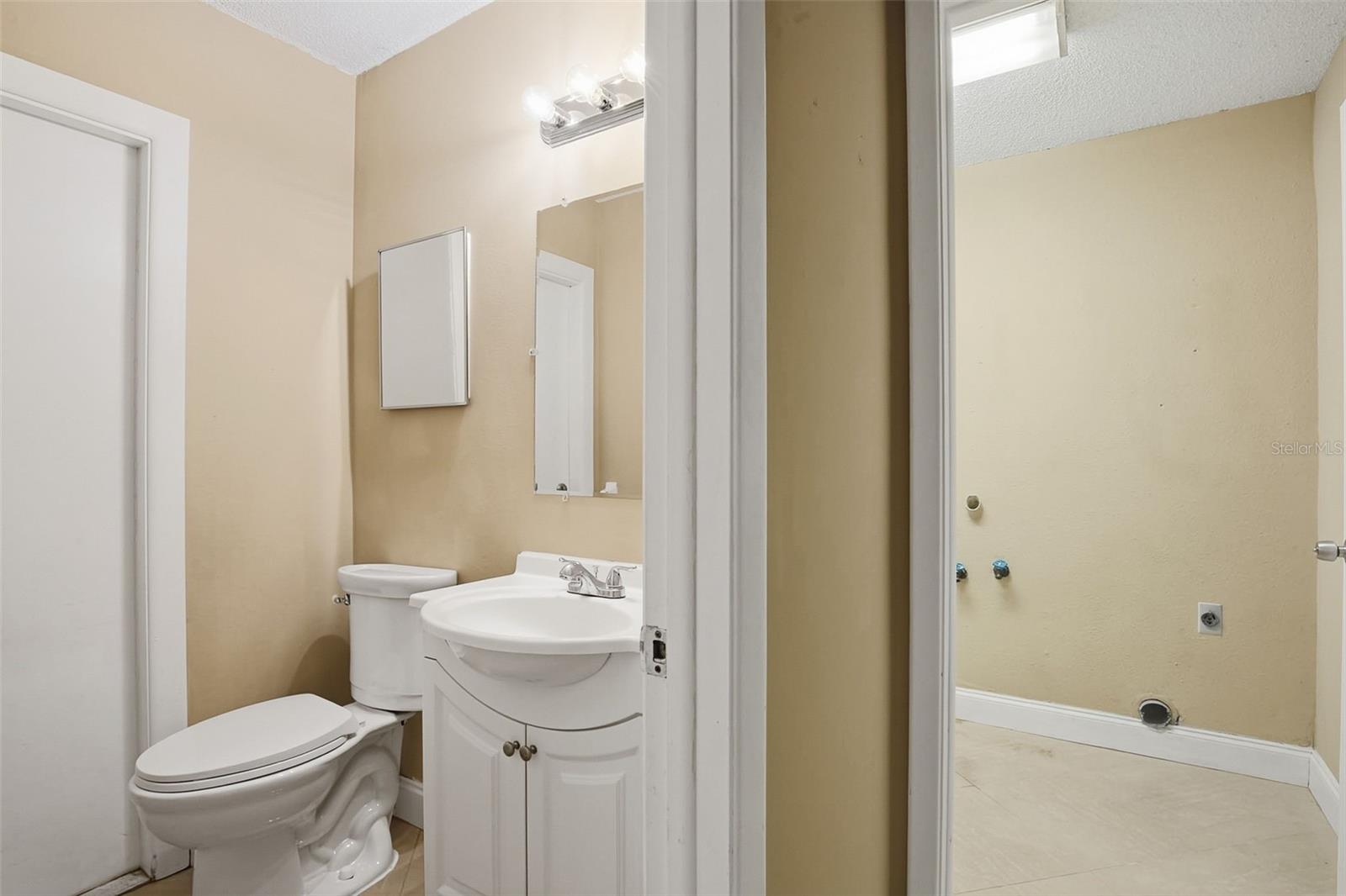 COUNTRY PLACE WEST UNIT IV - Residential