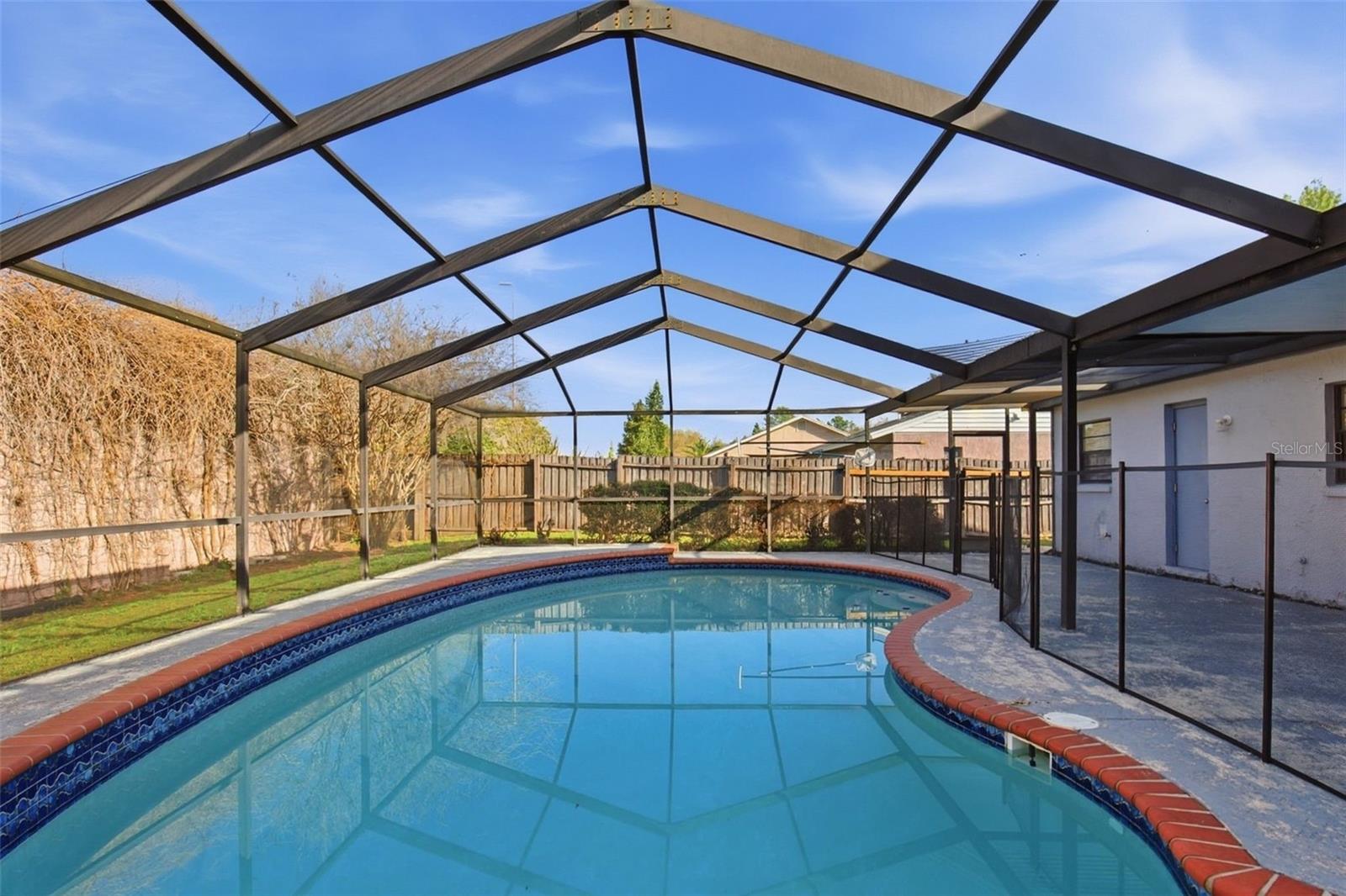 COUNTRY PLACE WEST UNIT IV - Residential