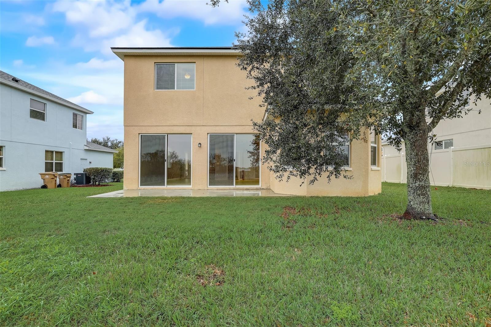 GREATER LAKES PH 01 - Residential