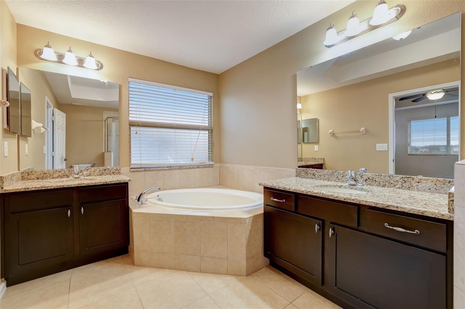 GREATER LAKES PH 01 - Residential