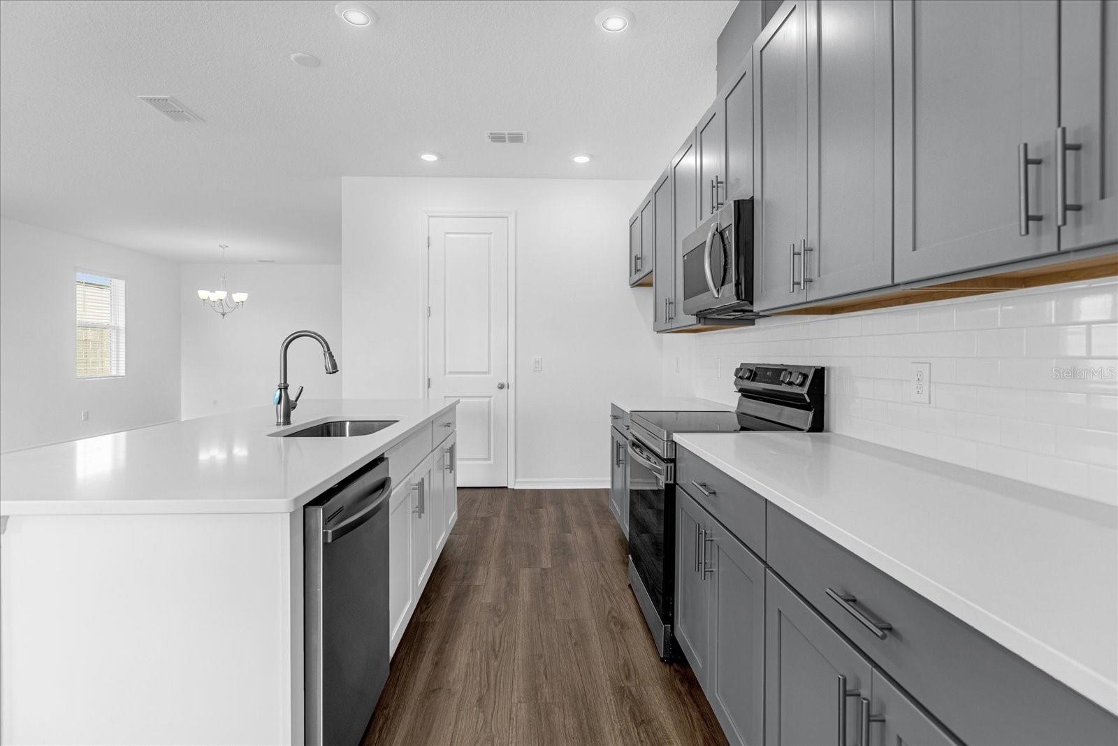 GLEN AT WEST HAVEN - Residential Lease