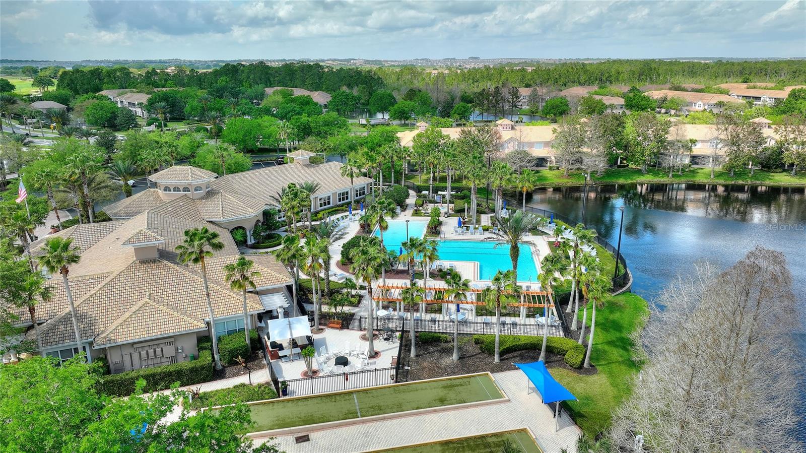 PROMENADES AT BELLATRAE CONDO PH 4 BLDG 25 - Residential