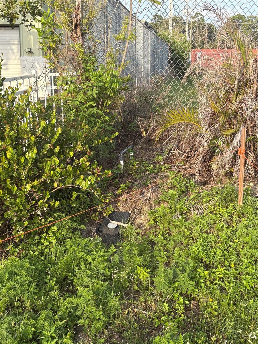 CAPE CORAL LEE COUNTY INDUST PARK - Land