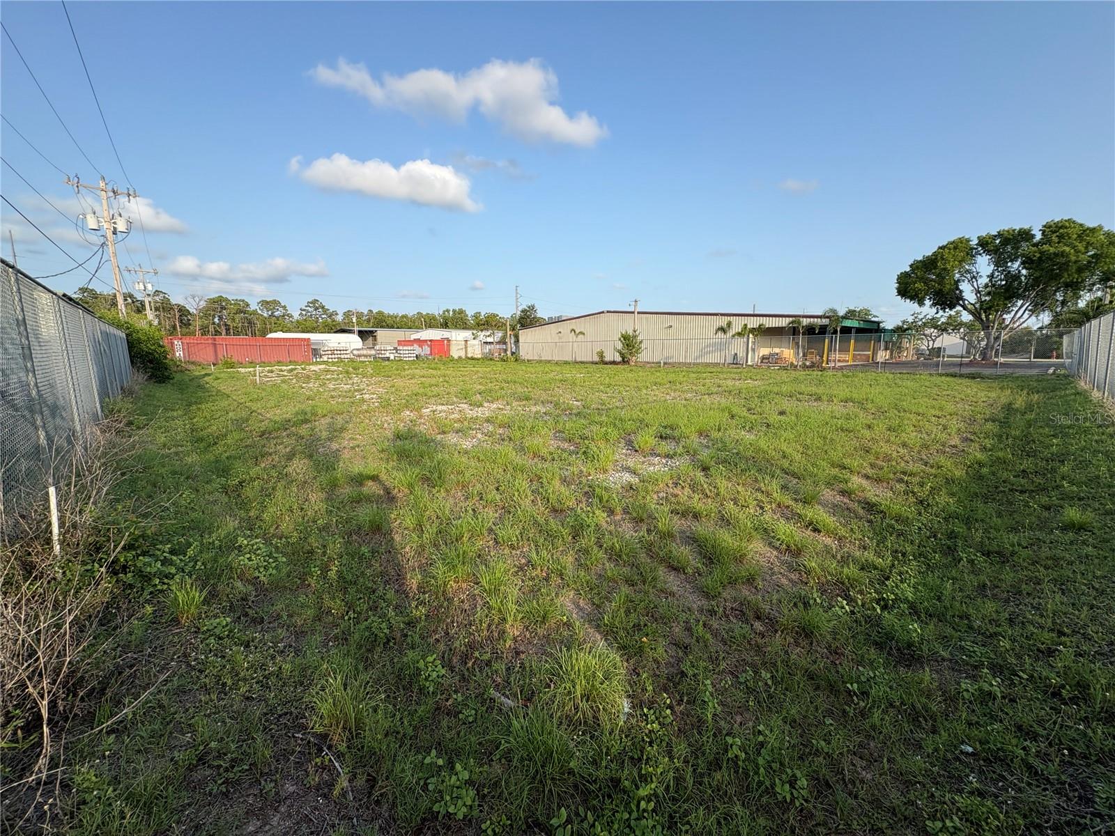 CAPE CORAL LEE COUNTY INDUST PARK - Land