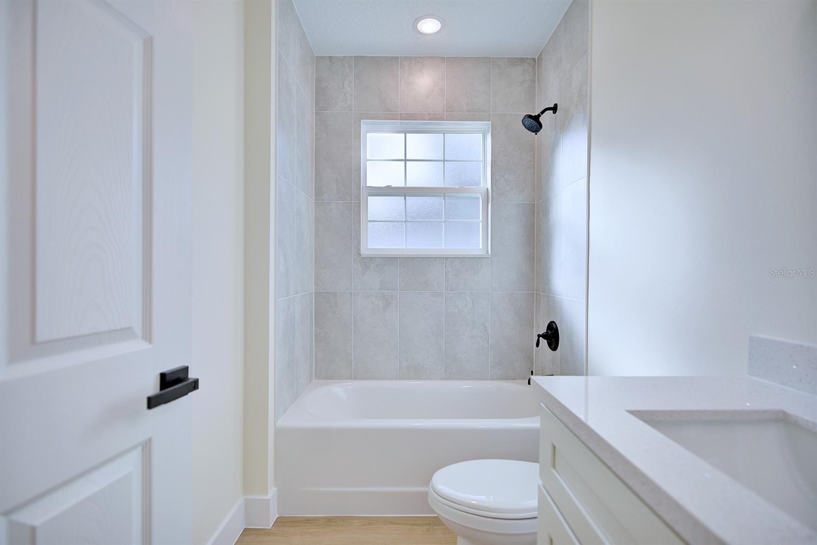 SUN N LAKE - Residential