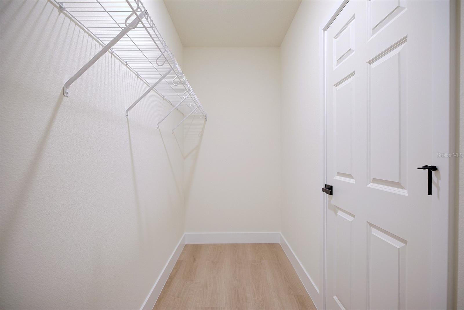 SUN N LAKE - Residential