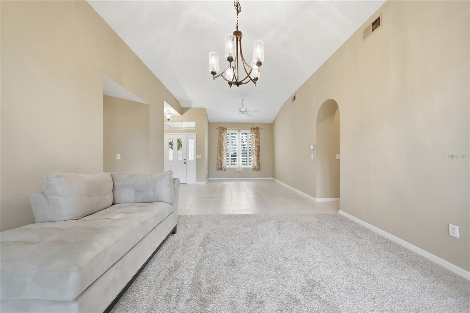 MOUNT DORA COUNTRY CLUB MOUNT DORA UNIT 01 - Residential