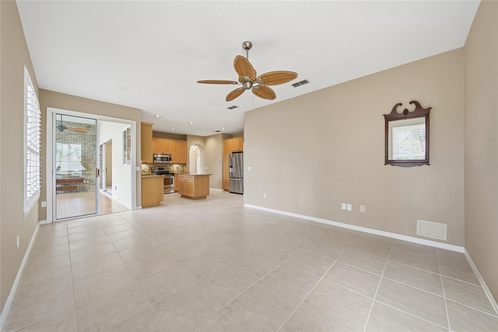 MOUNT DORA COUNTRY CLUB MOUNT DORA UNIT 01 - Residential