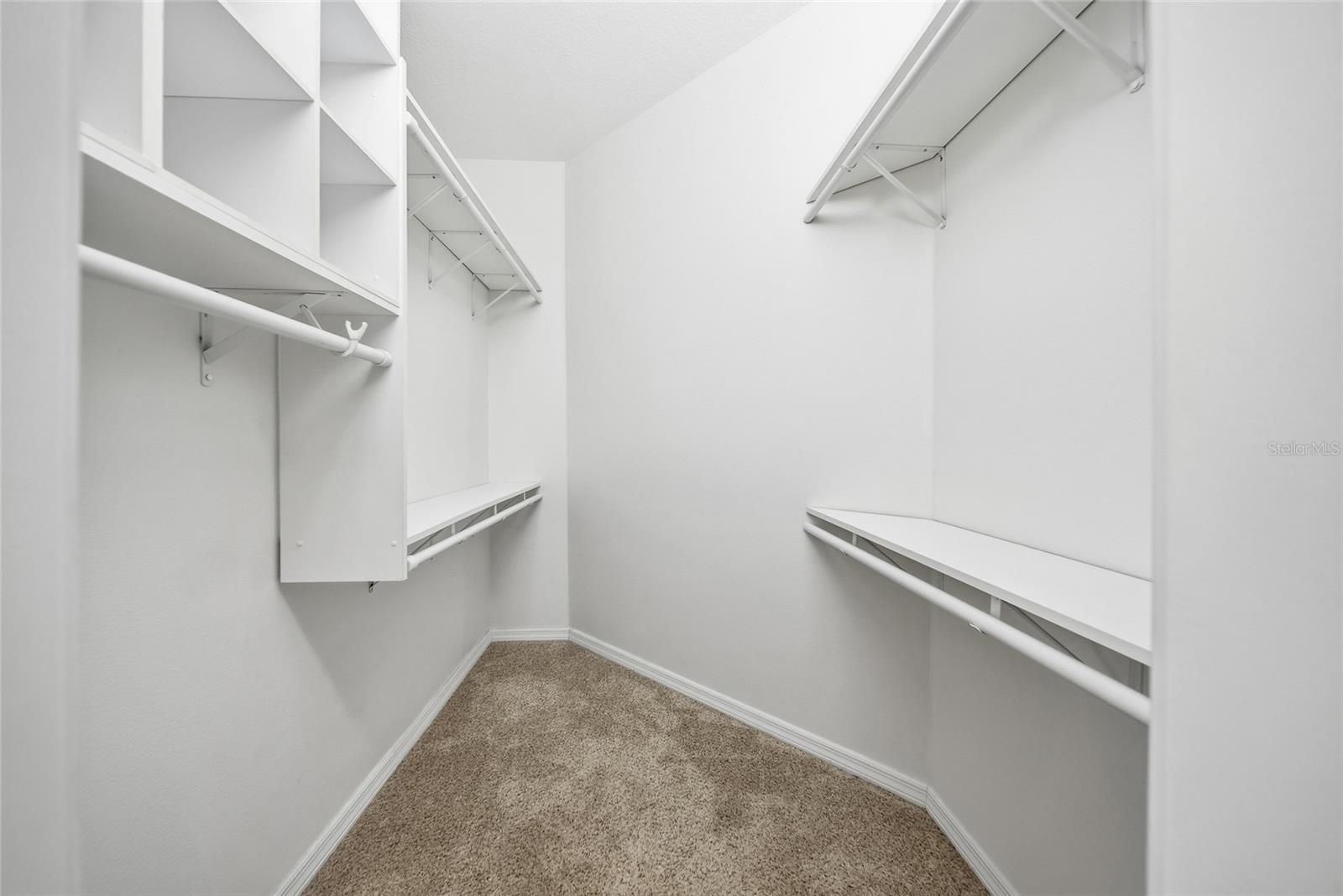 MOUNT DORA COUNTRY CLUB MOUNT DORA UNIT 01 - Residential