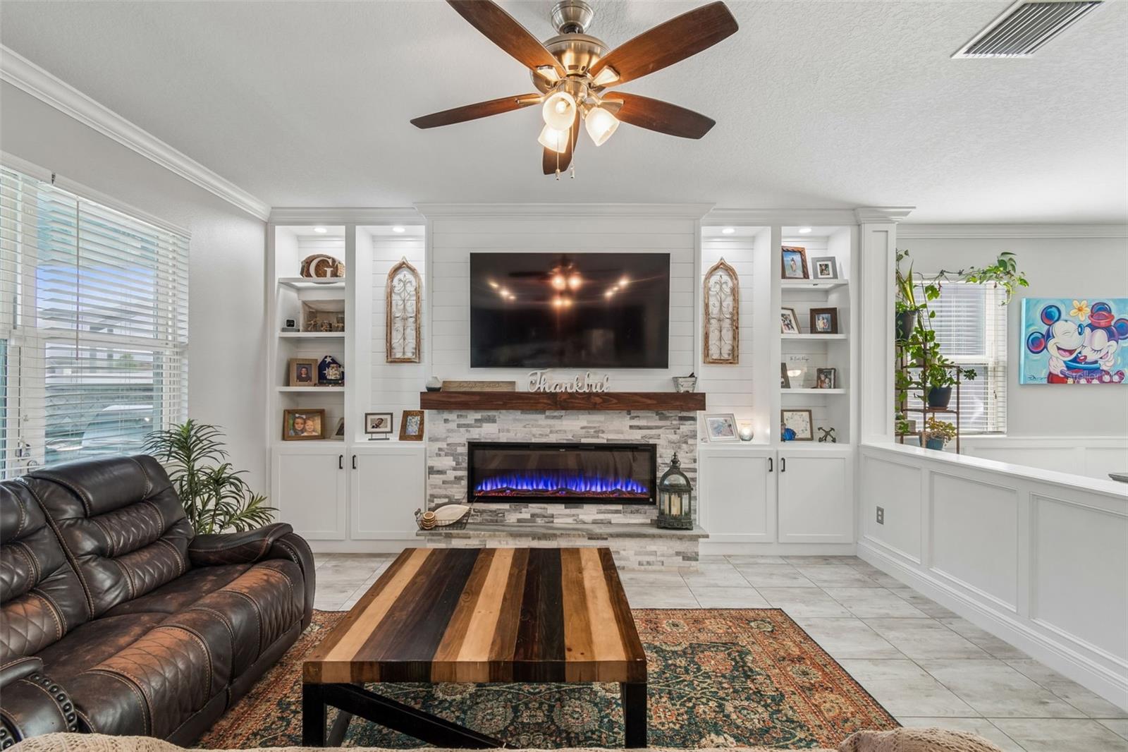 VILLAGES OF TRINITY LAKES - Residential