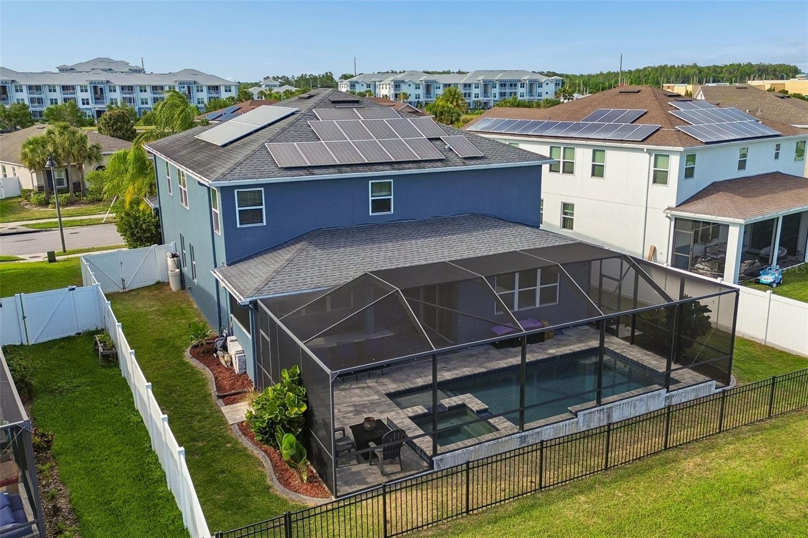 VILLAGES OF TRINITY LAKES - Residential