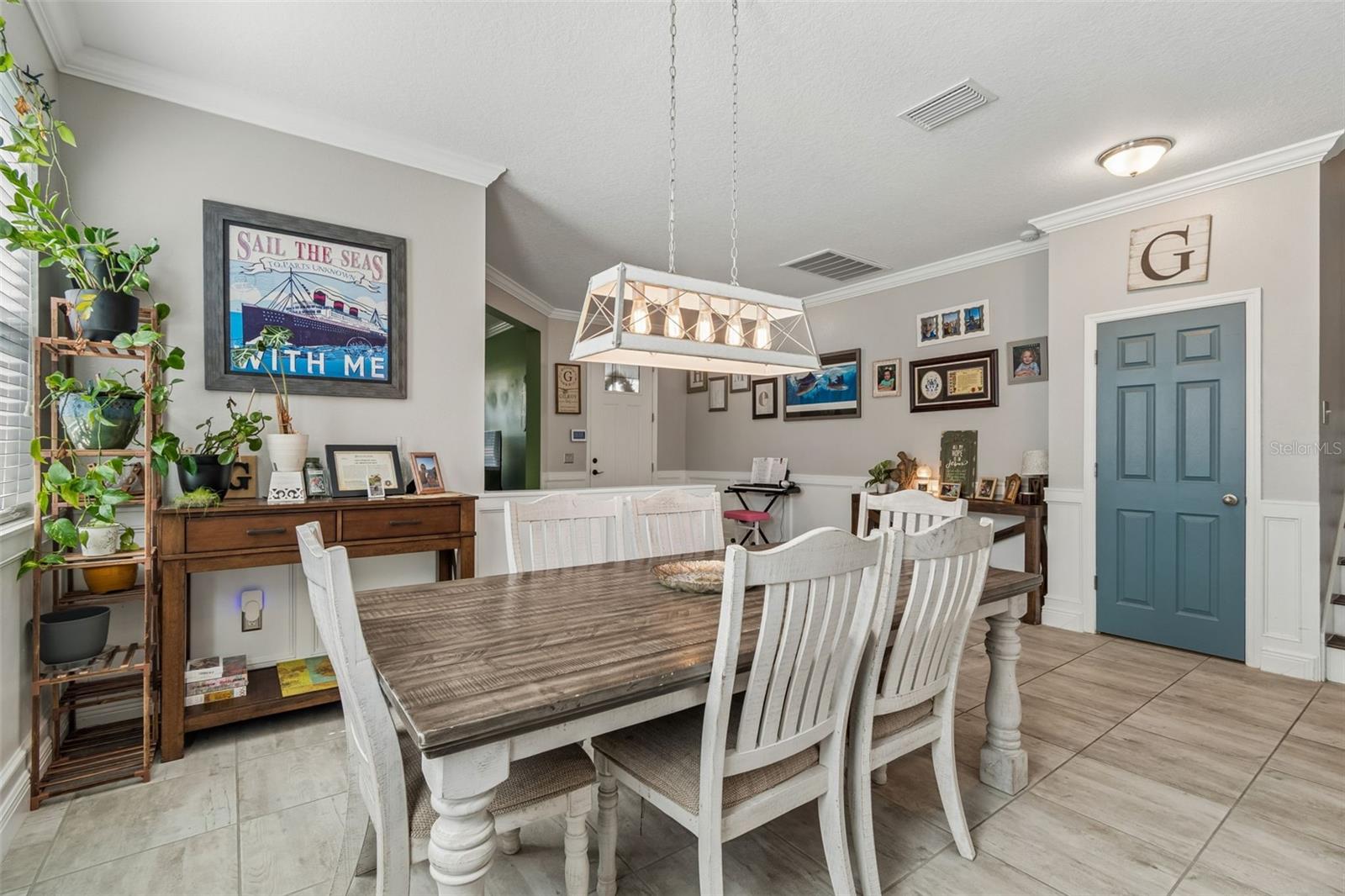 VILLAGES OF TRINITY LAKES - Residential