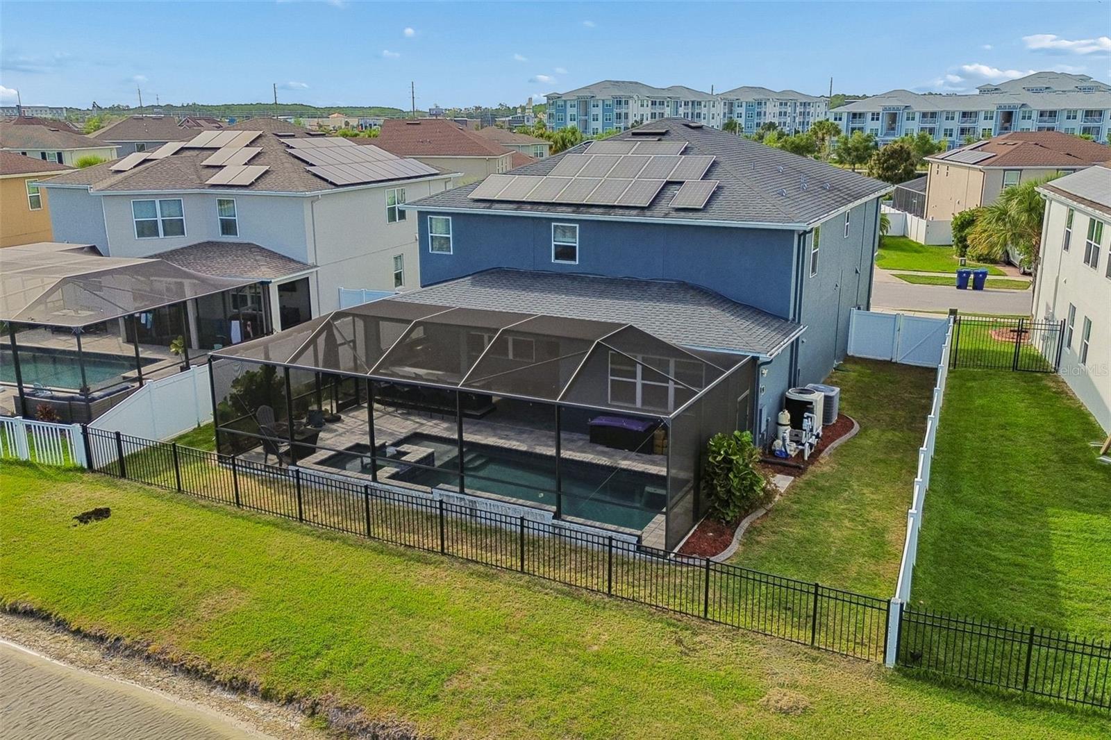 VILLAGES OF TRINITY LAKES - Residential