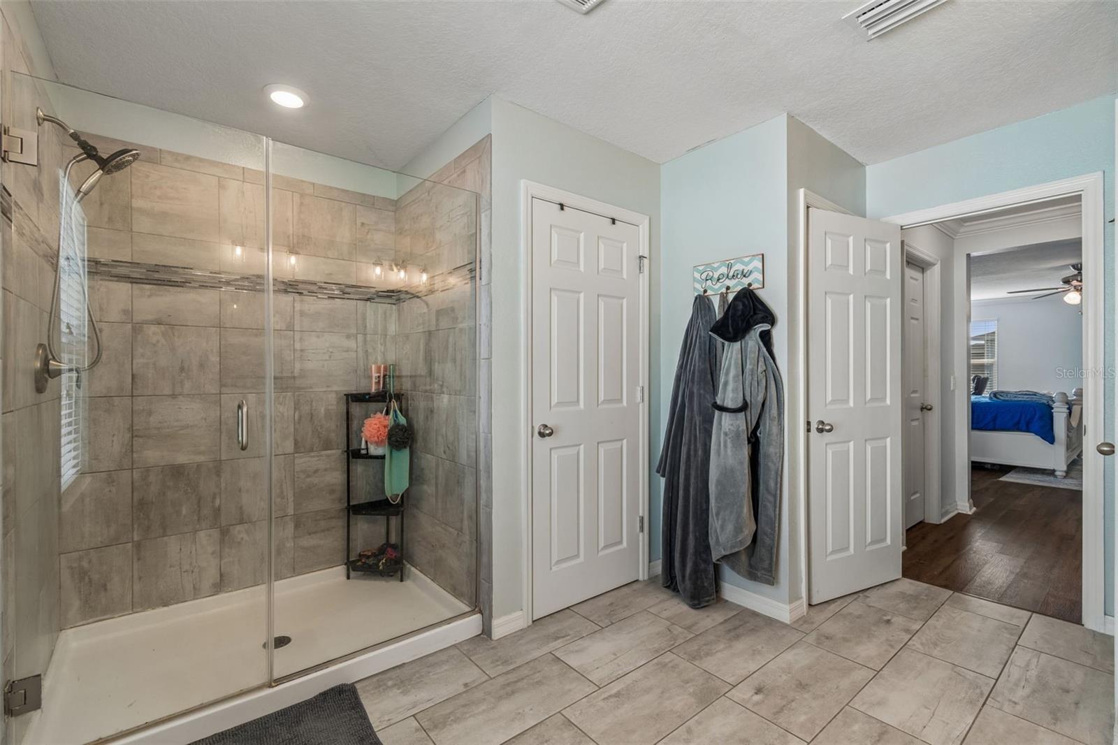 VILLAGES OF TRINITY LAKES - Residential