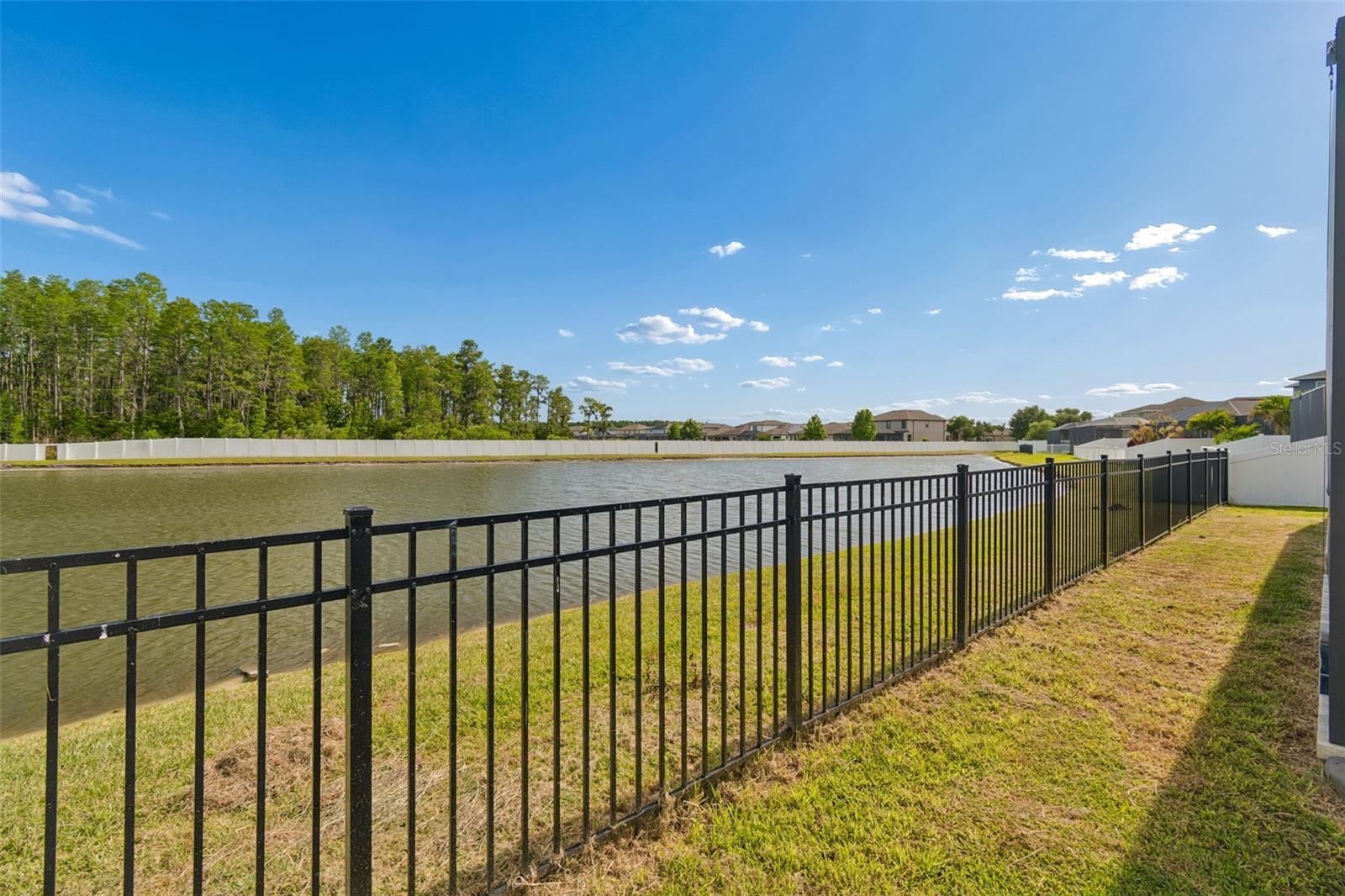 VILLAGES OF TRINITY LAKES - Residential