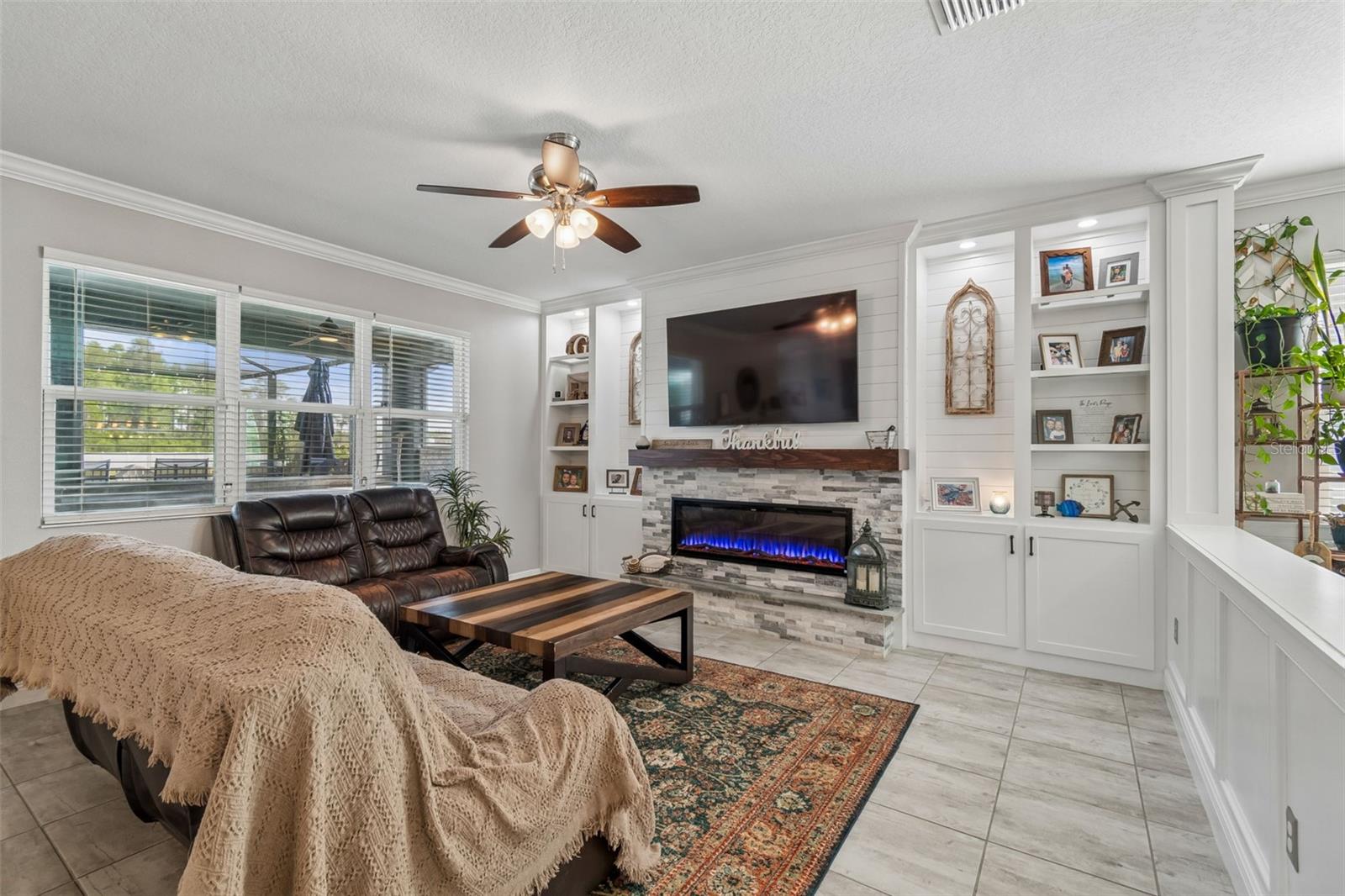 VILLAGES OF TRINITY LAKES - Residential