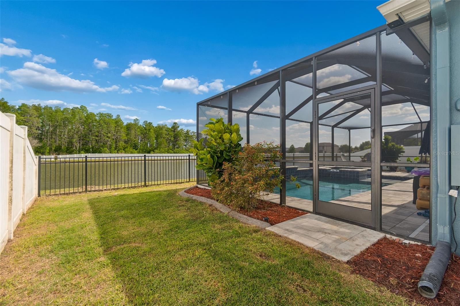 VILLAGES OF TRINITY LAKES - Residential