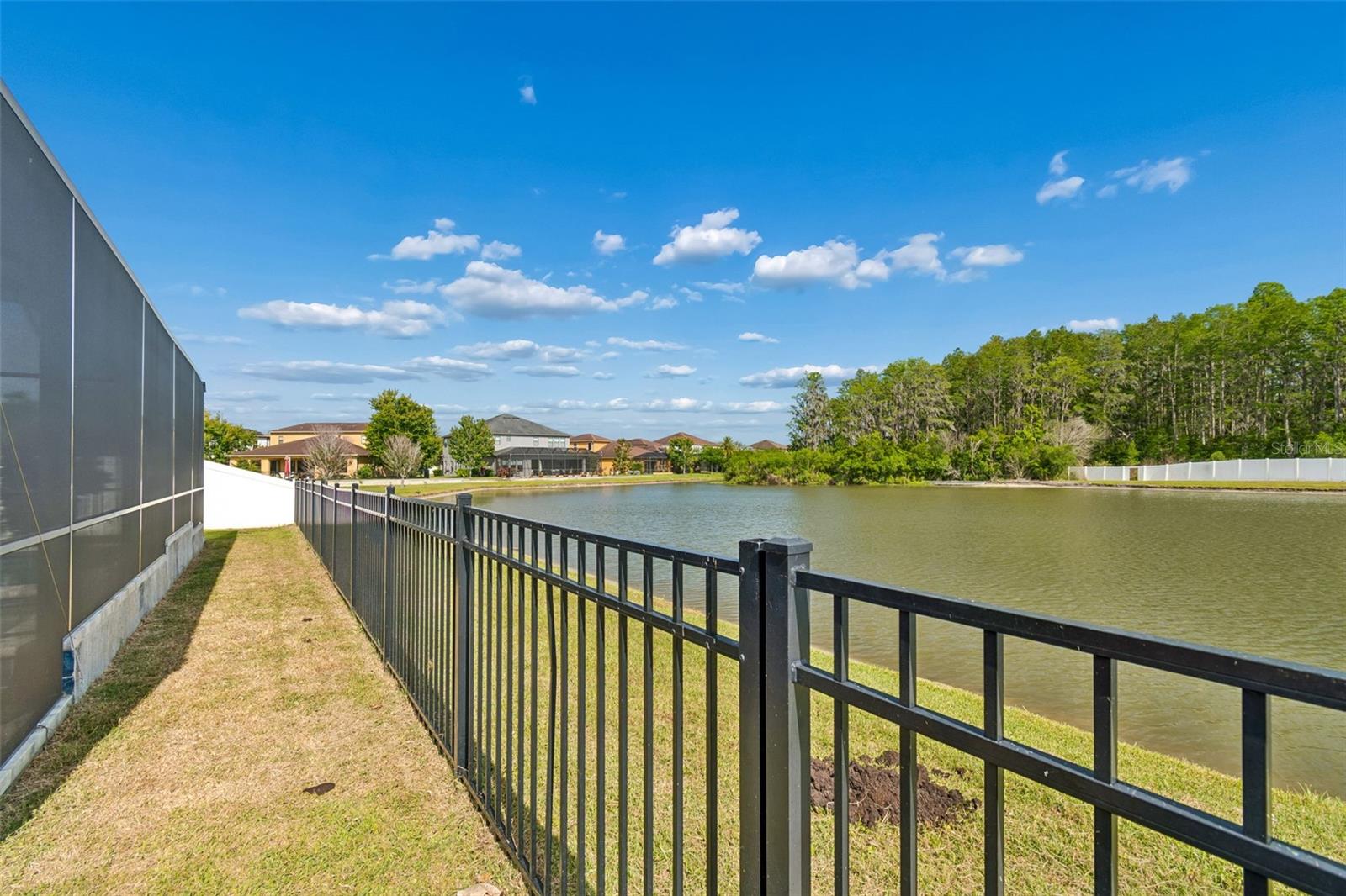 VILLAGES OF TRINITY LAKES - Residential