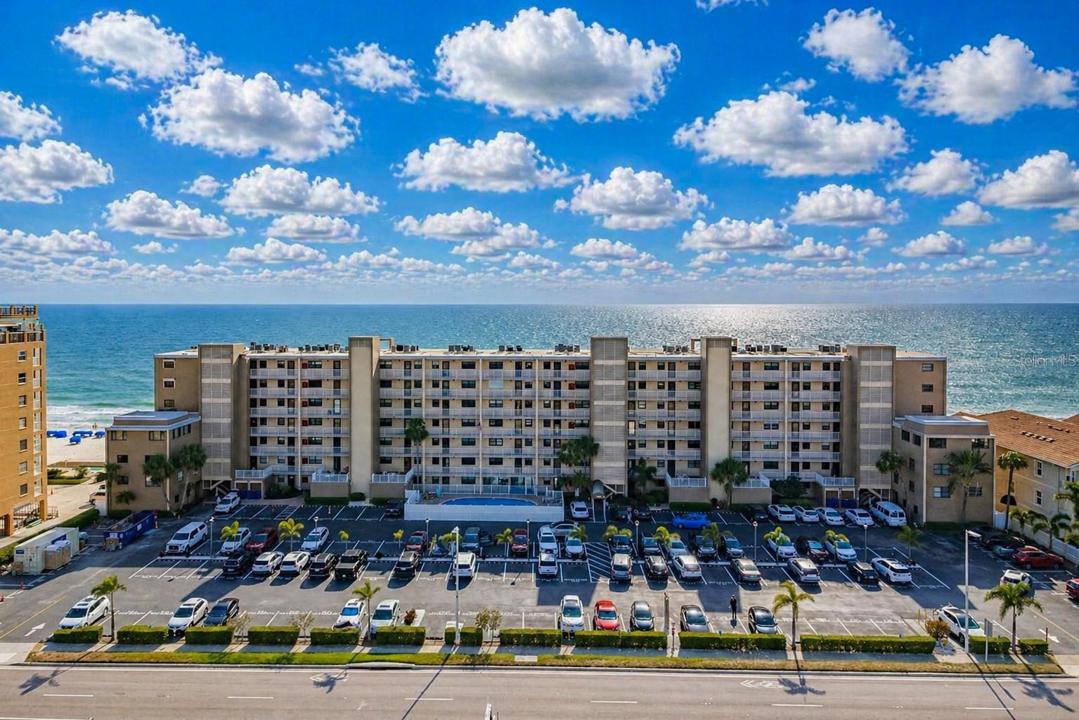 18650 GULF BOULEVARD 305