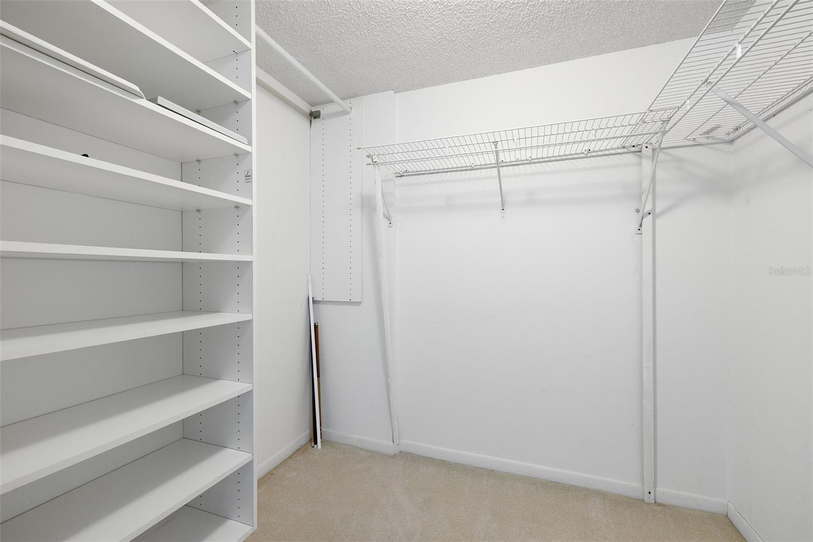 WEATHERLY THE CONDO - Residential Lease