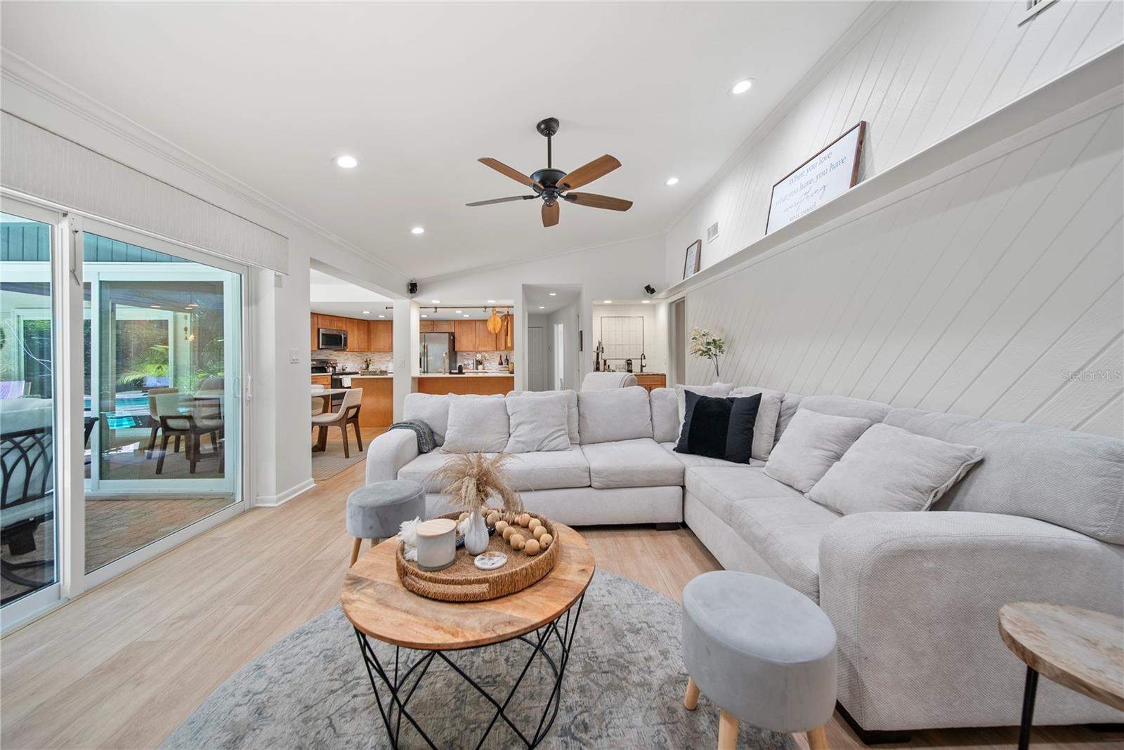 RAINBOW FARMS - Residential