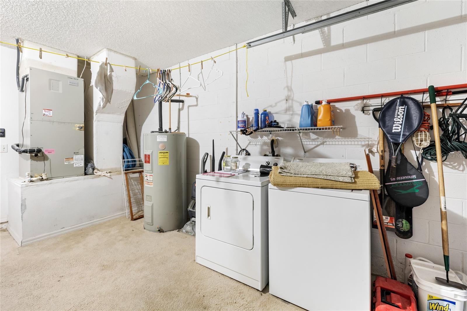 HAMPTON ESTATES - Residential