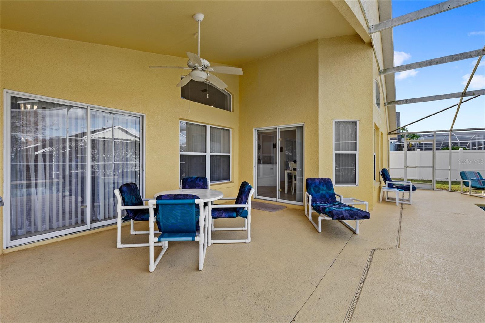 HAMPTON ESTATES - Residential