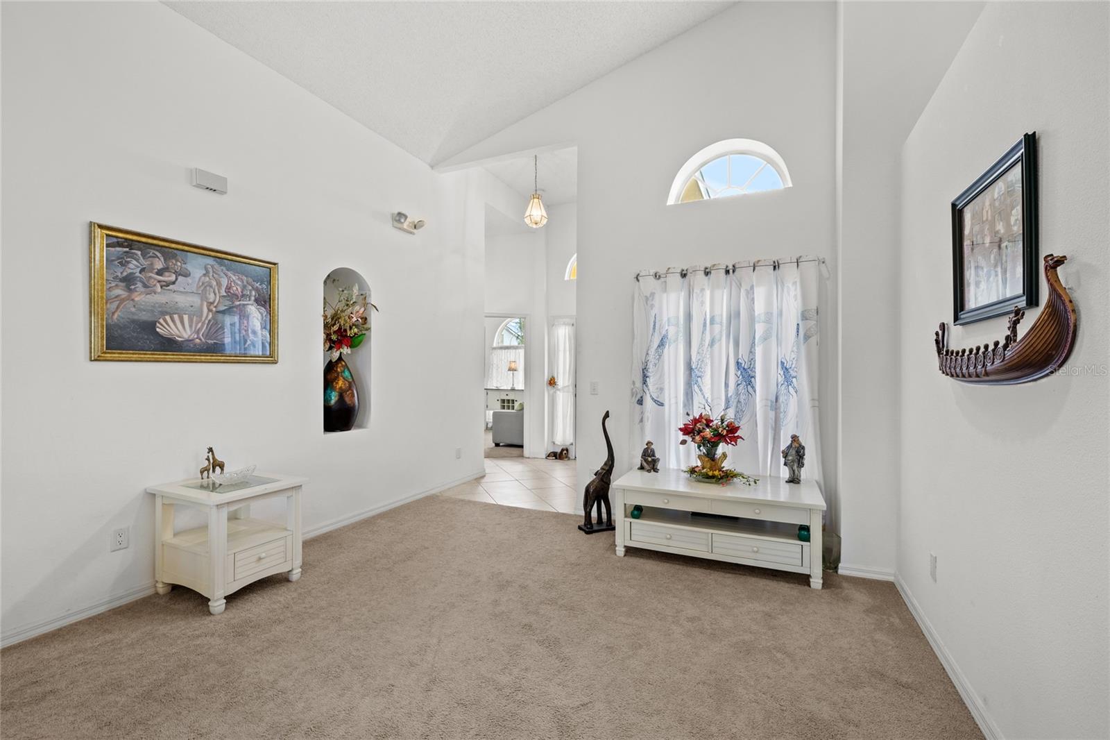 HAMPTON ESTATES - Residential